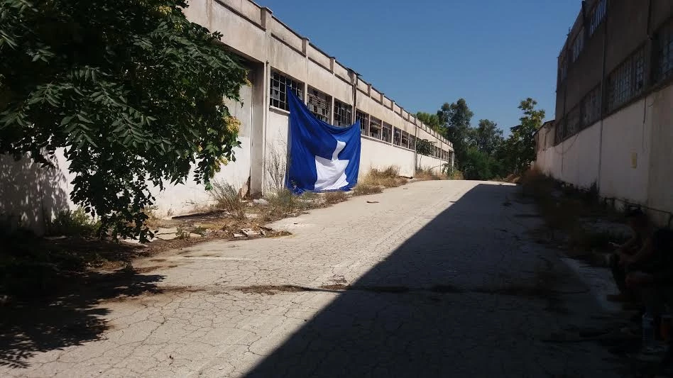 «Γκρεμίζουν» Ορθοδοξία και Ελλάδα: Η κυβέρνηση ΣΥΡΙΖΑ-ΑΝΕΛ γκρεμίζει παράνομα Ορθόδοξη εκκλησία για να μην «εμποδίζει» το τέμενος στον Βοτανικό